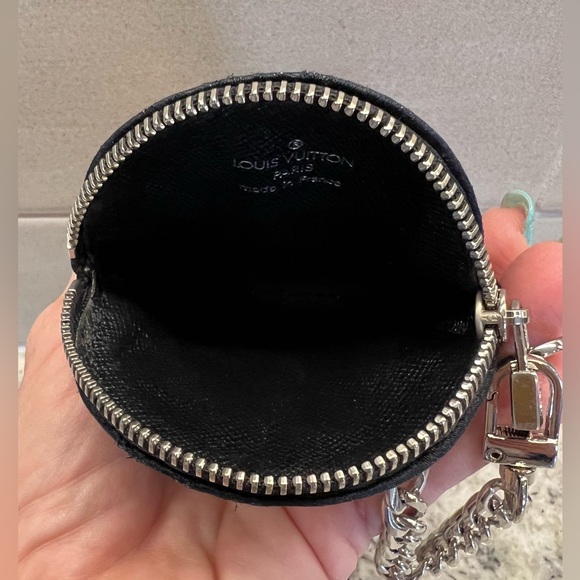 EUC Authentic Louis Vuitton Satin Conte Apple Coin Pouch - Picture 10 of 12